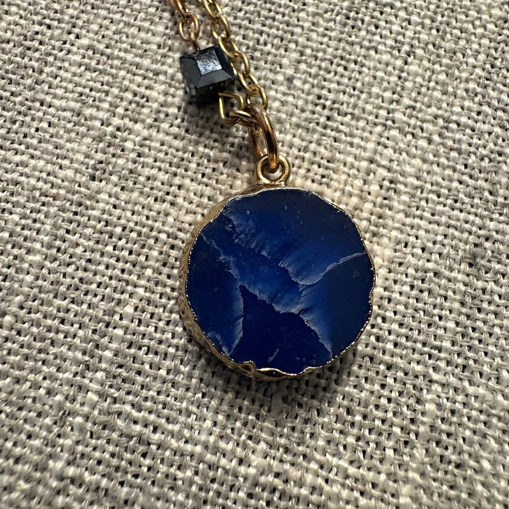 Gold Tone Oval Link Station Necklace Blue Round Bezel Charm 18in Adjustable